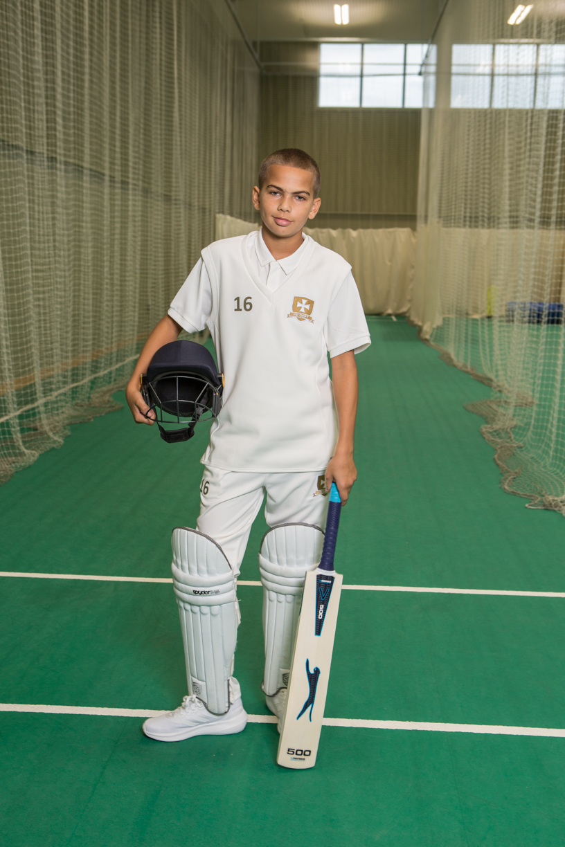 885 Radial Cricket Slipover